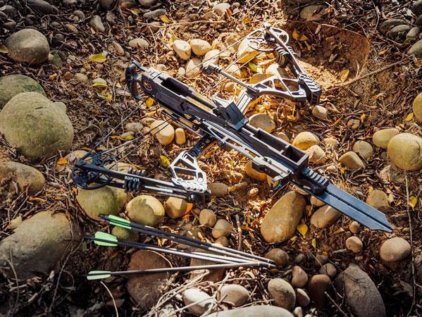 WHIPSHOT: The 6-shot Repeating Compound Bow